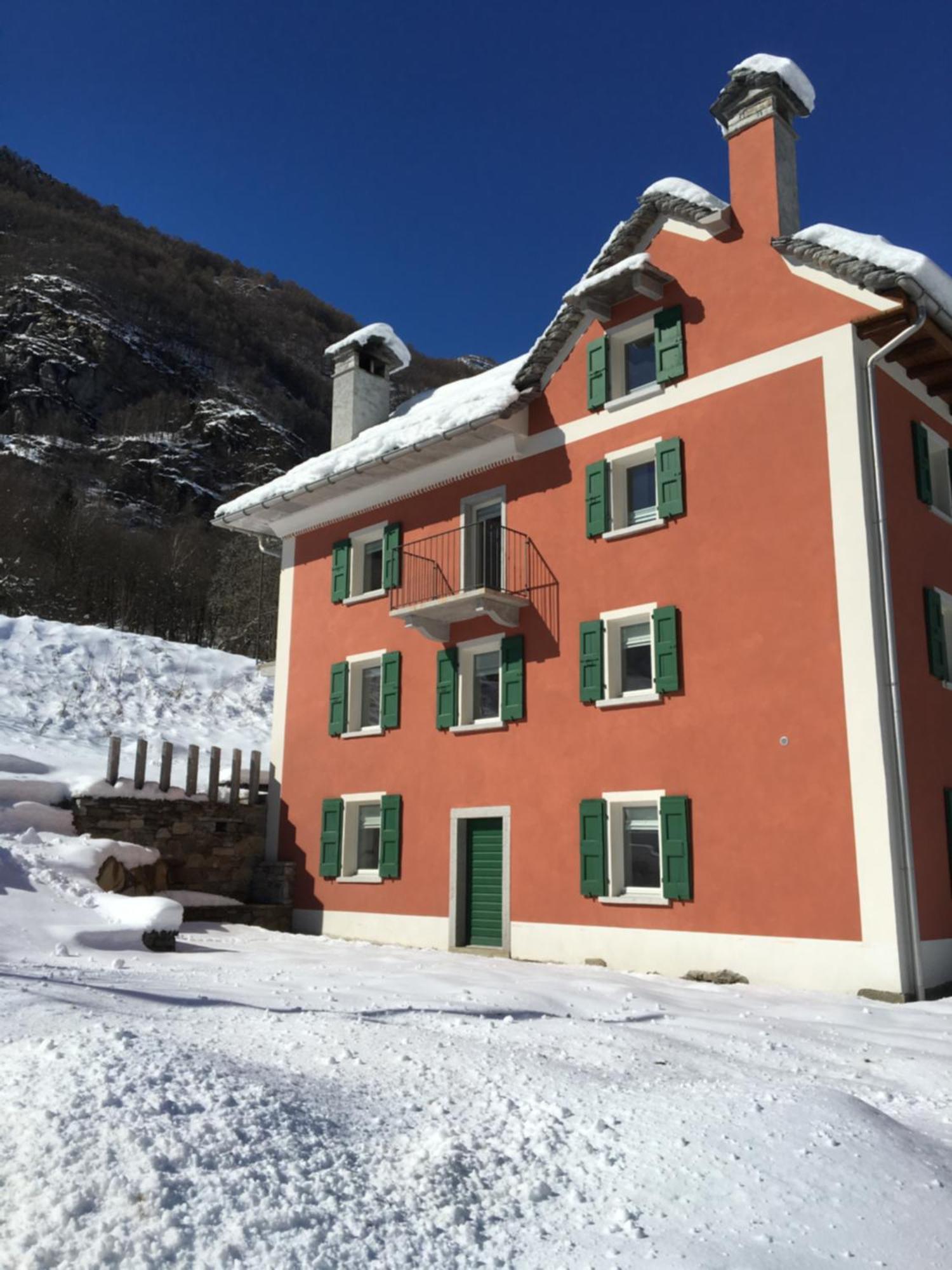 Myverzasca Resort Casa Rossa Brione  Kültér fotó